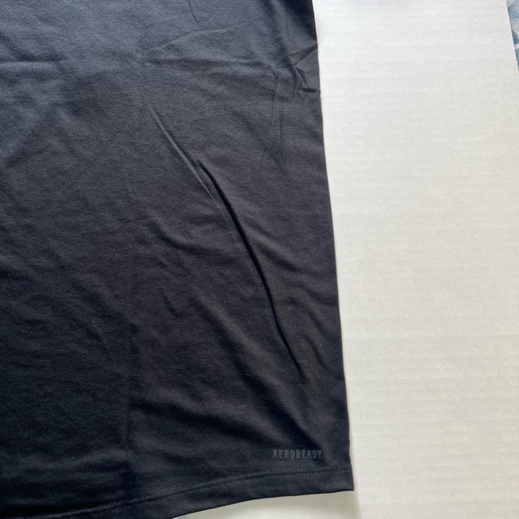 Adidas t-shirt - Picture 3 of 3